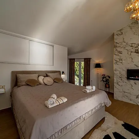 Karbuni Royal By Guide