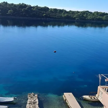 Karbuni Royal By Guide Blato (Korcula)