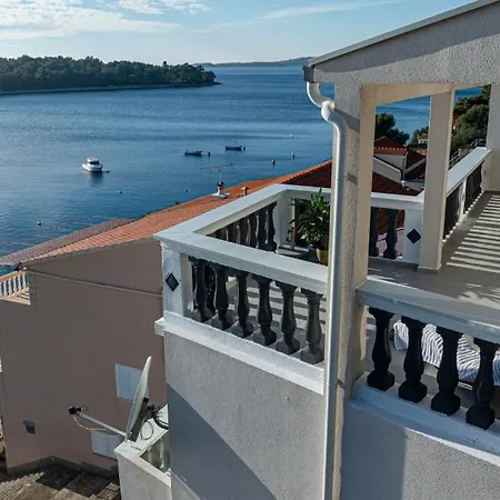 Karbuni Royal By Guide *